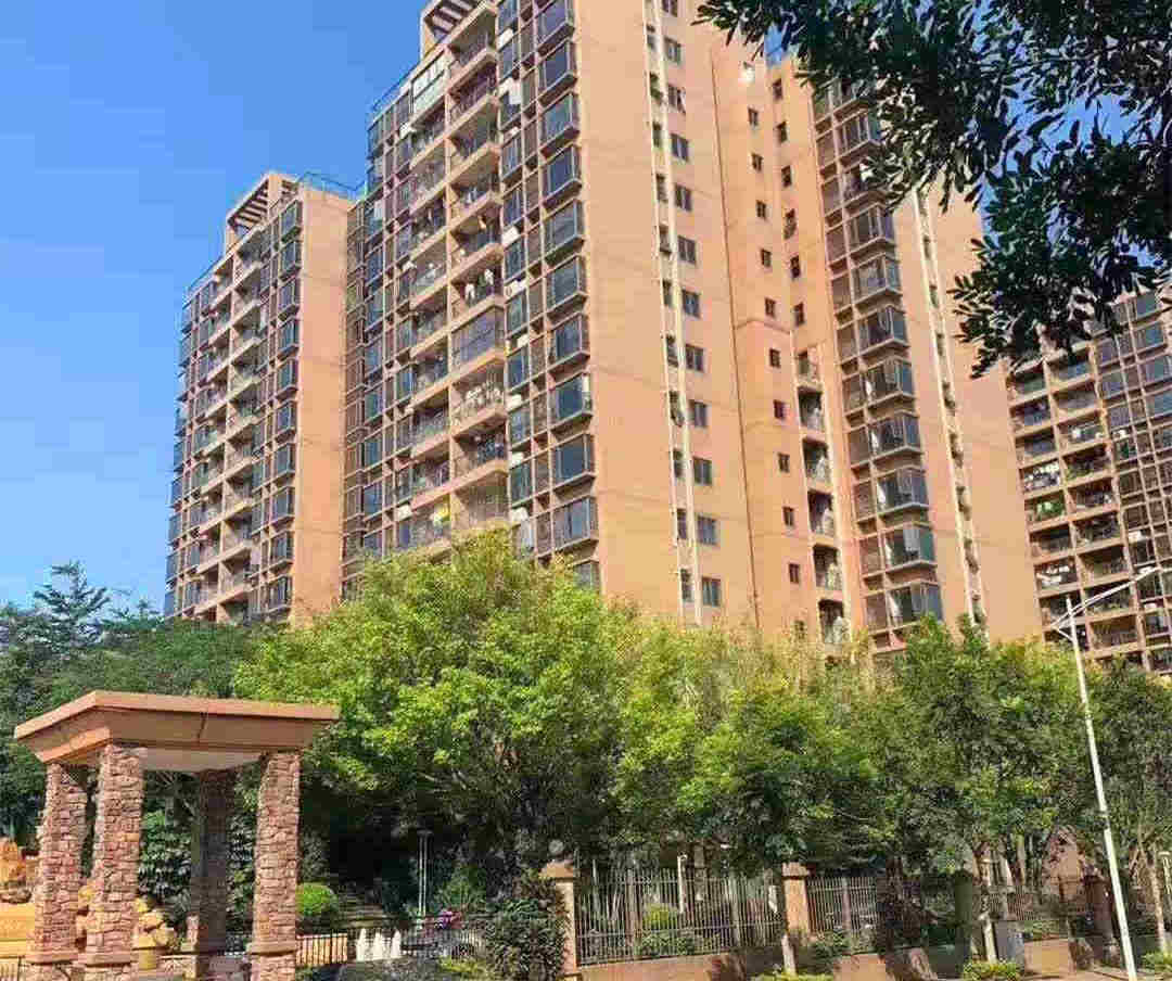 松山湖集体大红本《香榭松湖》五栋大型花园社区，自带天燃气和停车场