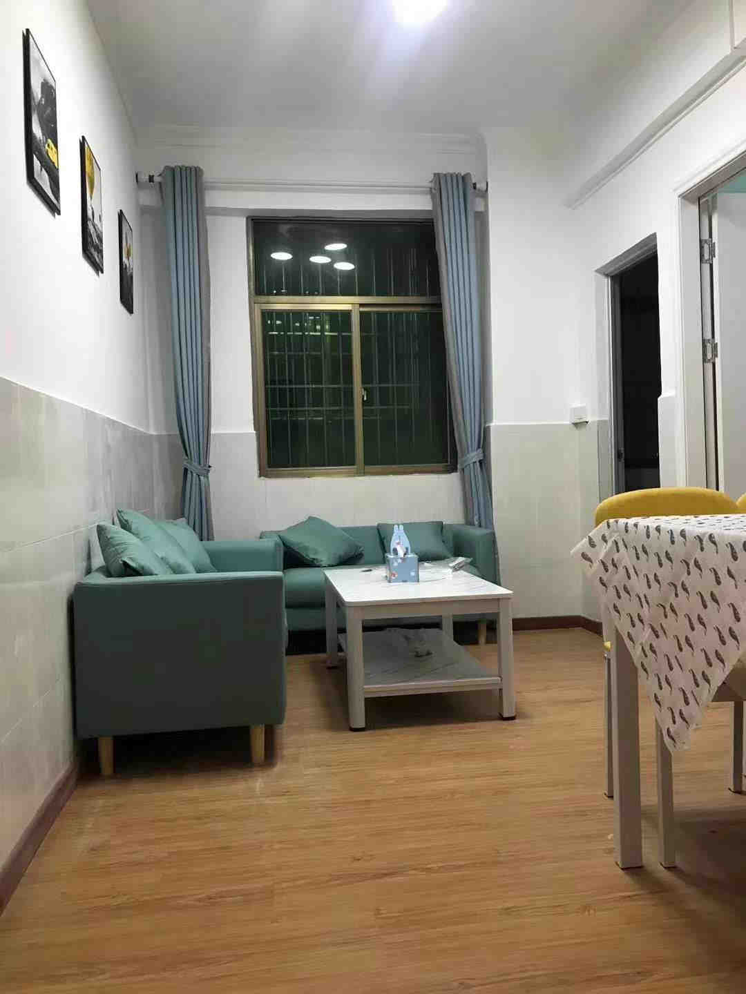 f82d56942f364fdfede55de317b1016