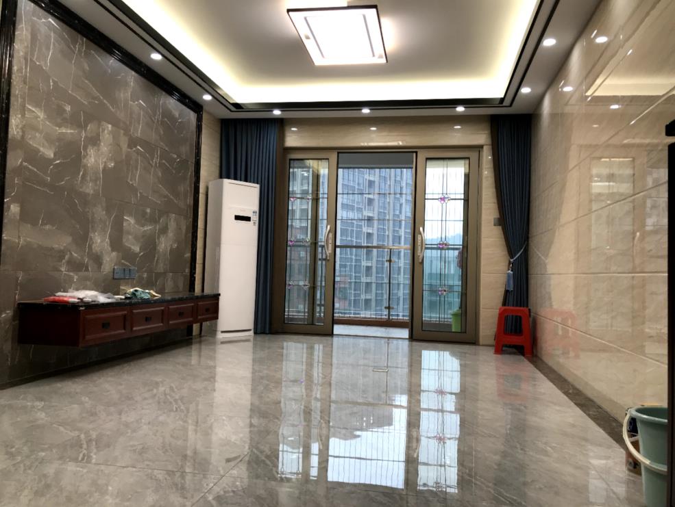 东莞凤岗园龙山公园旁《锦绣烟雨》临深统建楼 楼盘双阳台零公摊