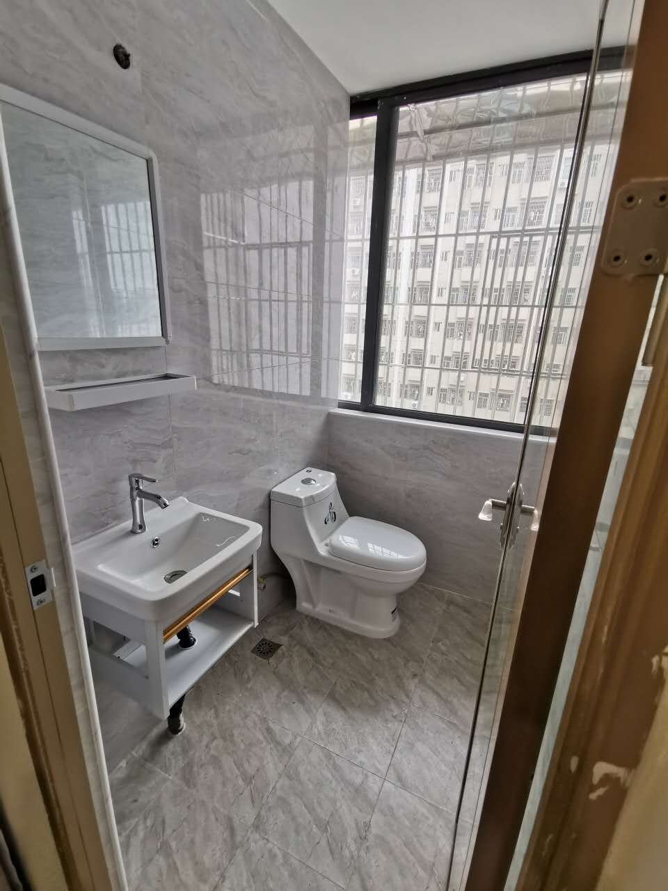 b1696e05ae3391f5bf3242d765c1cca