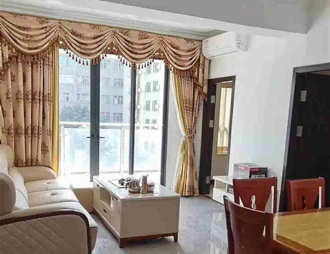 东莞虎门威远小产权房《中心城》项目自带花园和停车场，精装修交房，可分期8年