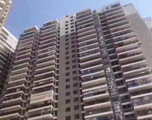 宝安石岩湖旁3栋大型花园统建楼《星曜国际花园》精装修出售，拎包入住，首付39.8万起