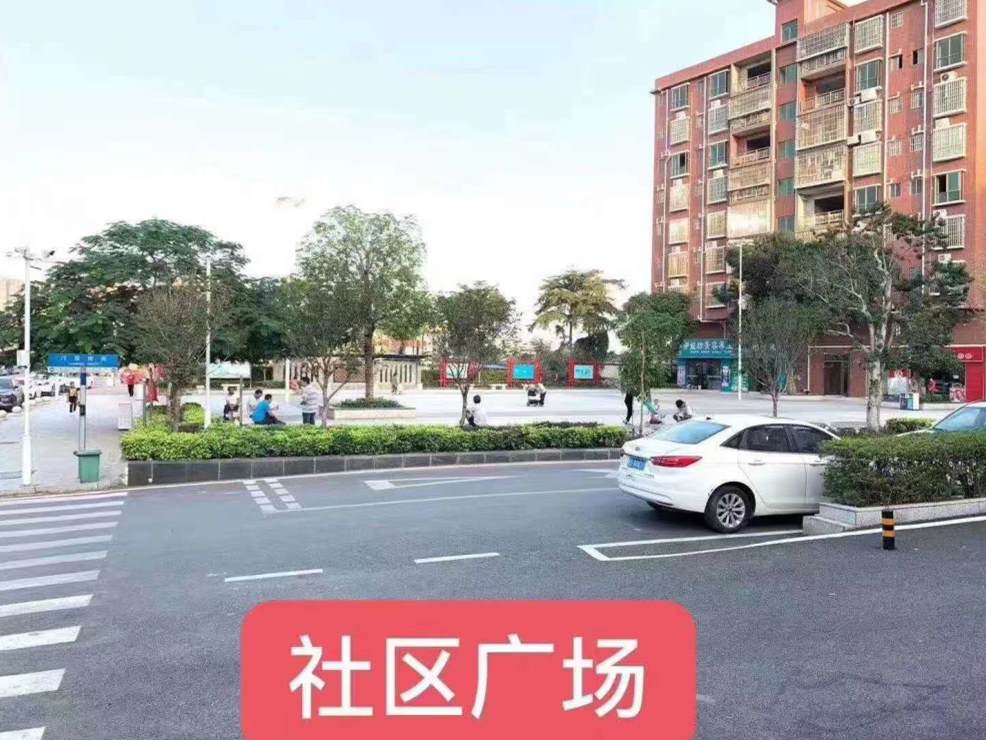 大岭山梅林三栋大型小产权房《天润芙蓉》楼盘有停车场和空中花园，三房两卫户型总价42.8万起