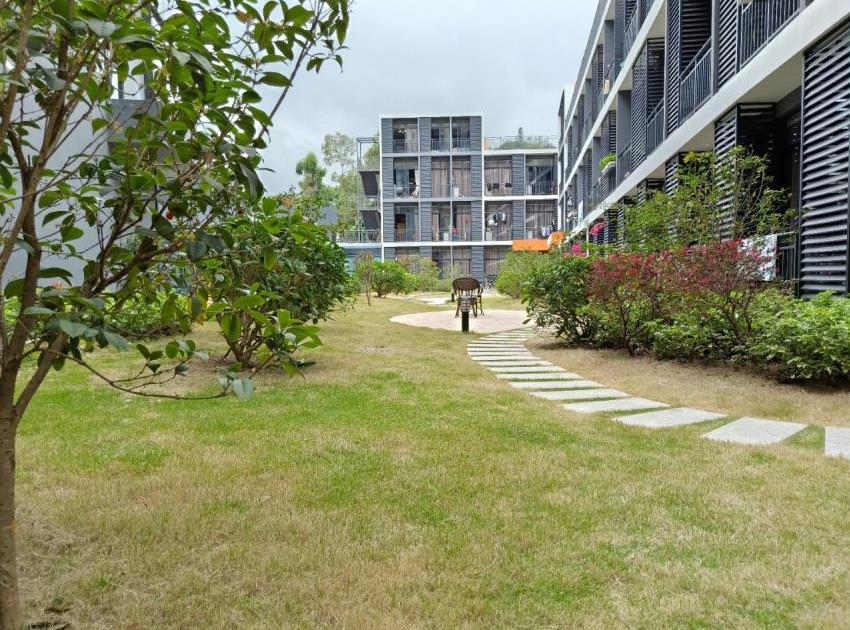 龙华龙胜4栋大型花园小区房《龙胜国际花园》原始精装小户型，总价48.8万起，带停车场