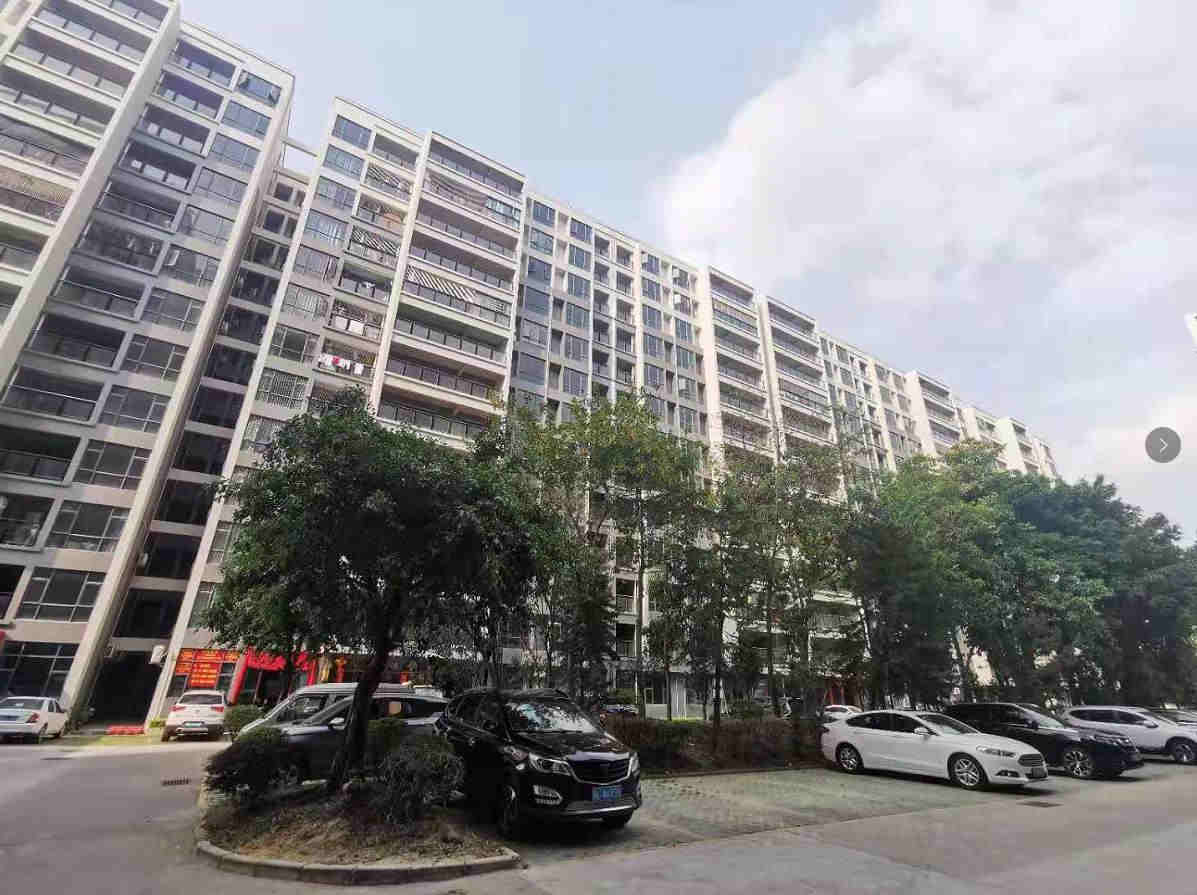 东莞桥头小产权房《东江雅苑》4栋大型花园统建楼，带大型停车场，均价4380元