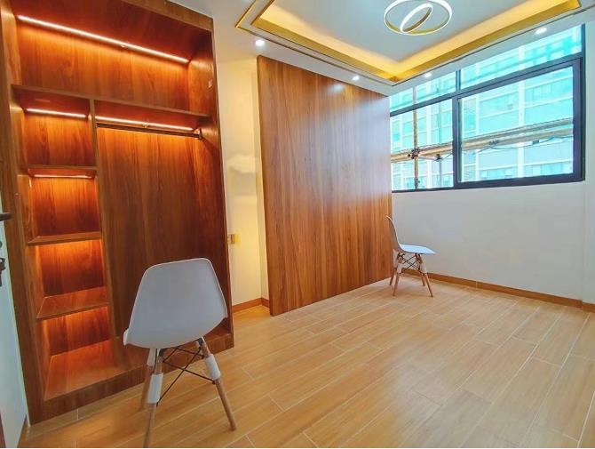 龙华民治油松小产权房《壹城府》天燃气入户，自带大型停车场，带家私家电！