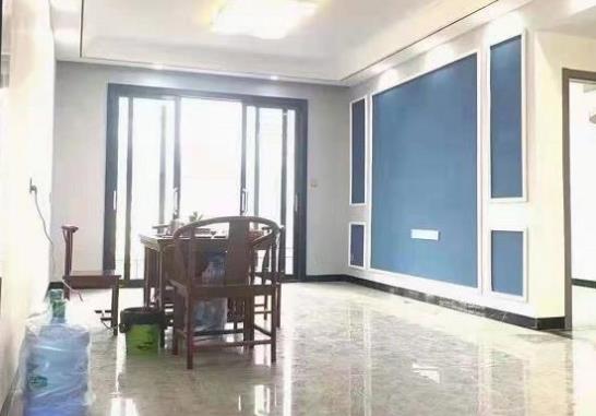 东莞大朗竹山小产权房《天润海棠湾》两栋统建楼电梯洋房，停车位1:1