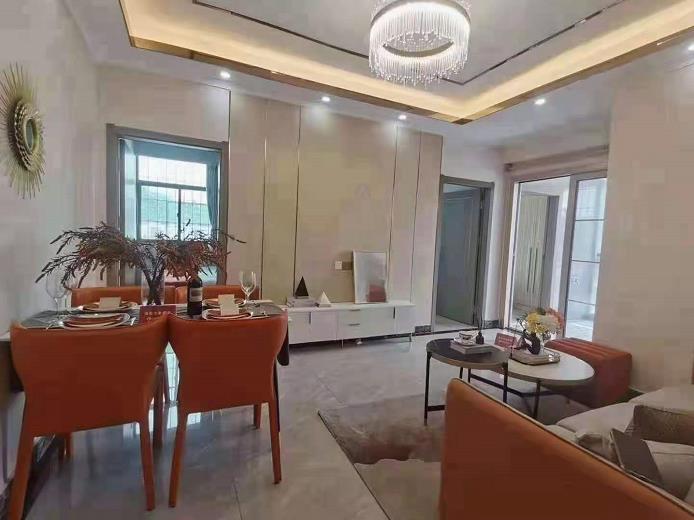 光明长圳小产权房《太子城》 原始户型 独立阳台，带天燃气 有社区停车场