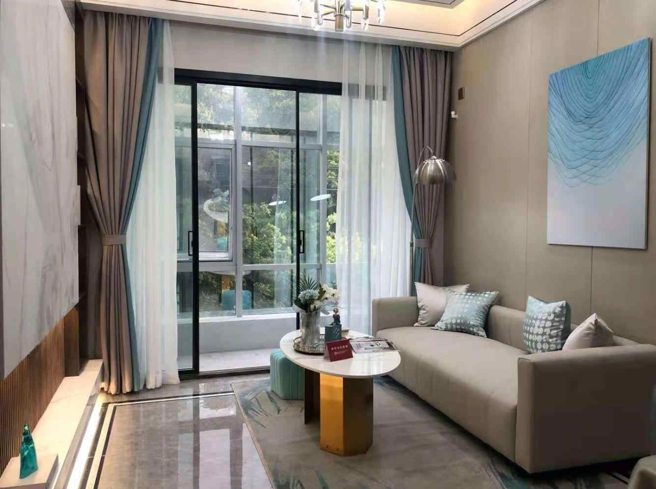 公明红花山公园5栋大型统建楼《畔山公馆》公园零距离，豪华装修，总价96.8万起