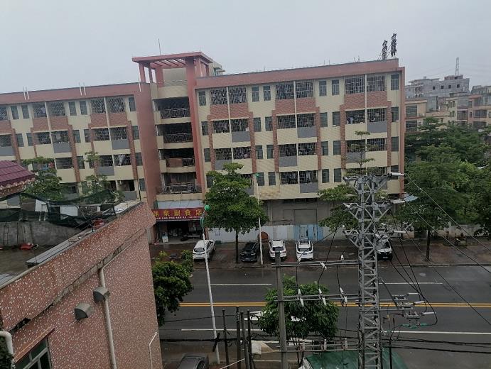 东莞企石清湖小产权房《盛世鼎峰》单价1980元起，分期3年，利息5厘