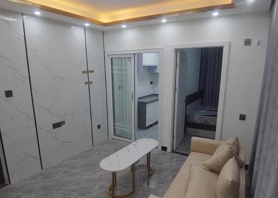 深圳石岩官田地铁口小产权房《恒泰雅居》精装修现房，首付35万起买两房，天燃气入户！