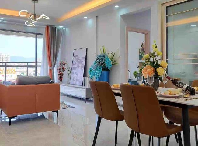 东莞厚街汀山小产权房《城南时代》精装拎包入住，停车方便，可分期8年