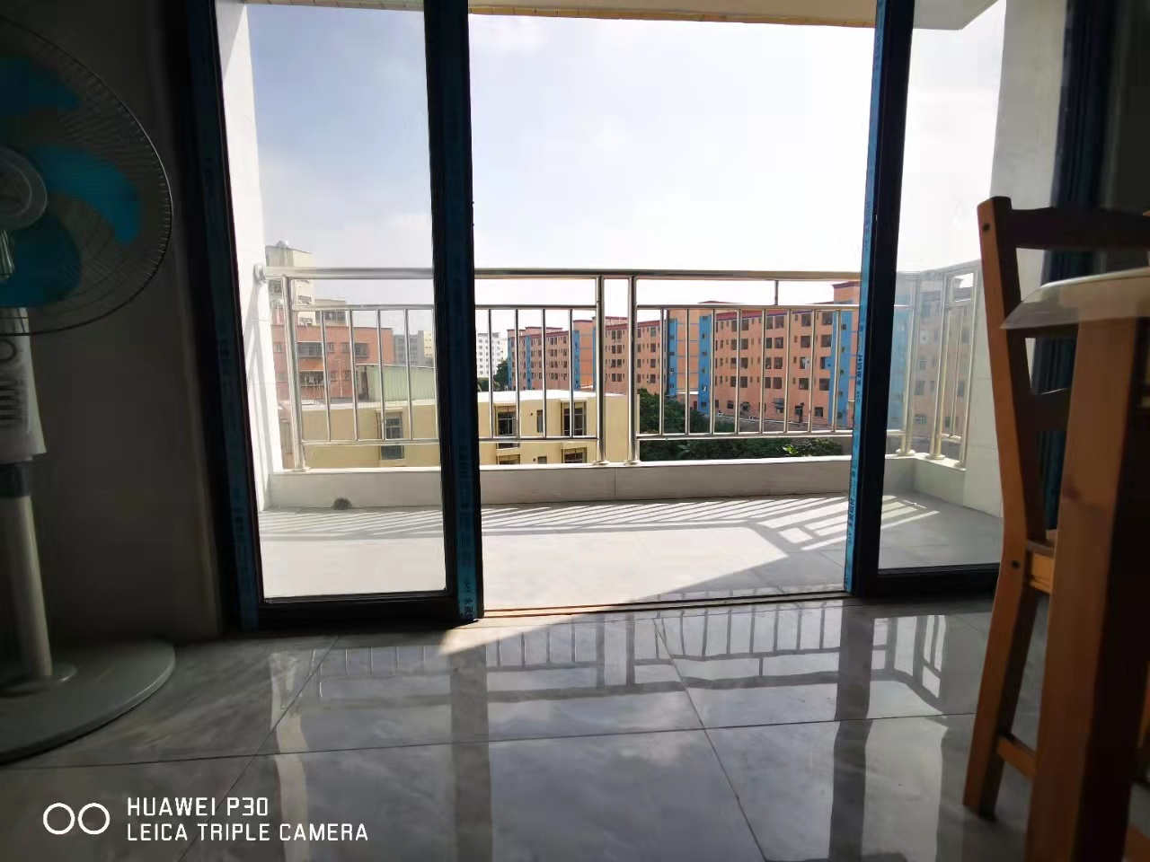 东莞塘厦石马三栋小产权房统建楼《新城壹号二期》两房47.8万任选！