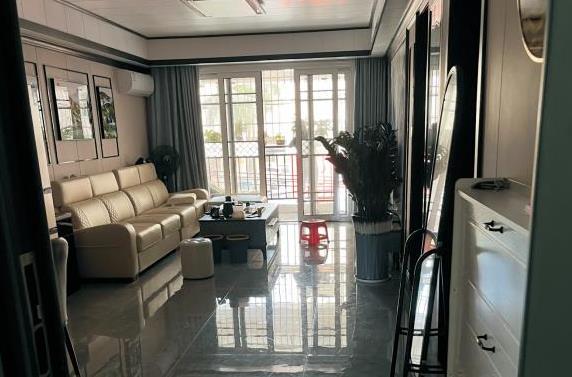 东莞高埗小产权房《宏发公馆》村委盖章，正规报建 均价5680元