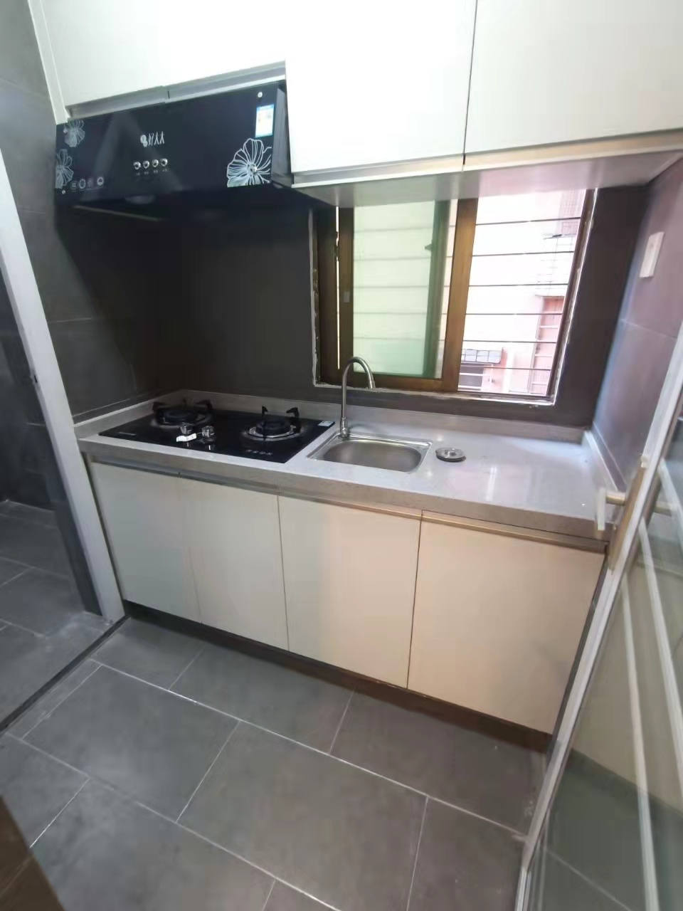 0ee23b05f246344e7e7bb8a9373d121