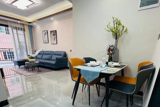 龙华三联河背小产权房《福满楼》买房落深户，自带天然气 大阳台 大飘窗 价格便宜