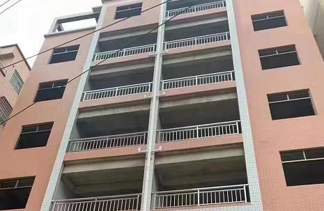 惠州新圩小产权房楼盘（云熙阁）距离深圳坪地非常近，朝南户型 三房29.8万起