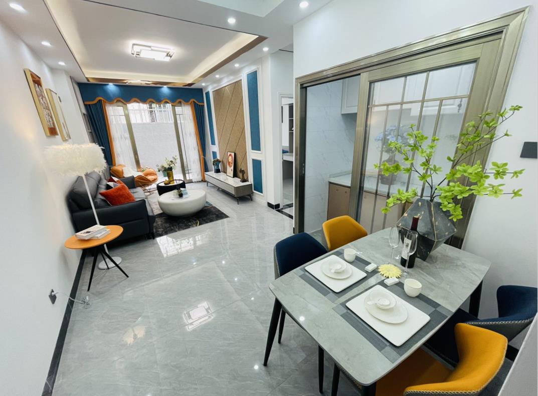 龙华元芬地铁口高峰学校旁（龙胜学府）小产权房原始户型 可落户申请公立学校