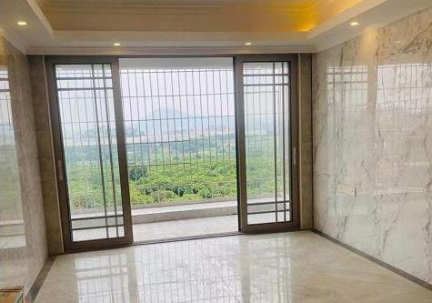 大岭山大沙小产权房（山水雅苑）R1号地铁口500米，均价4500元，分期5年