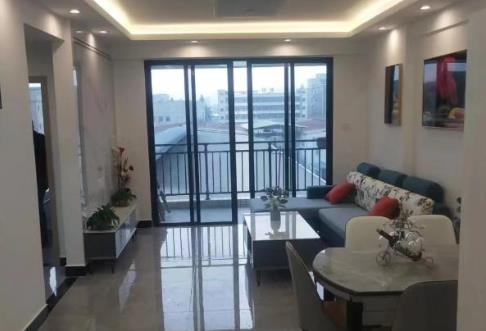 松山湖后花园，横沥新城中心《新城华府》开盘优惠3880元每平起，实报实建，超多车位停车场