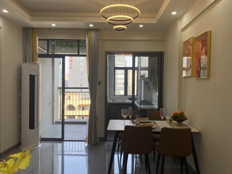 《寮厦一号》厚街寮厦地铁口零距离，楼盘通天然气  项目对面就是万达广场