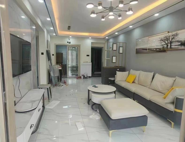 《丽景美居》大岭山向东小产权，单价3680元，还可以分期5年