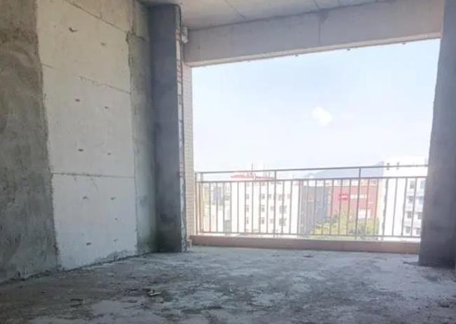 《大塘国际》大岭山地塘岭零首付的楼盘，总价8.8万一套起，分期8年