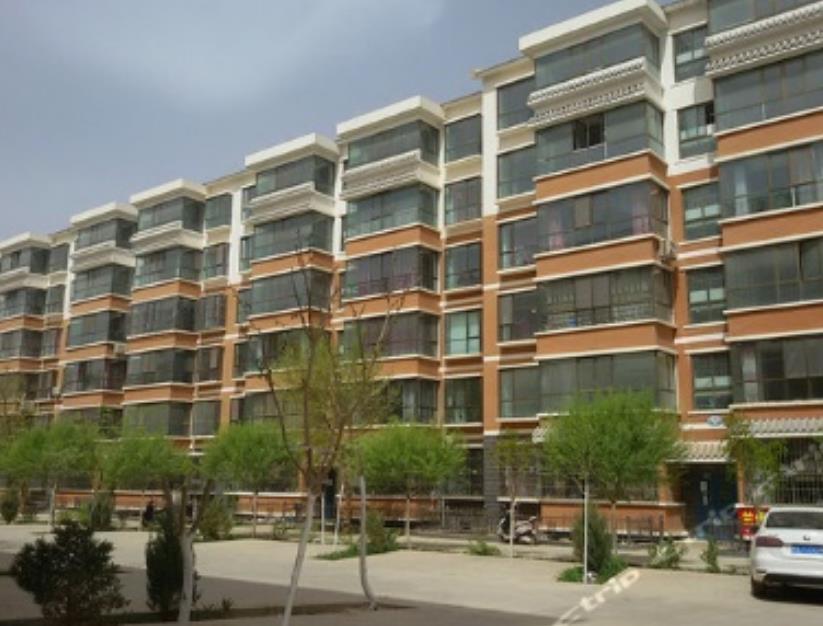 《凤城豪庭》凤岗浸校塘的房子好便宜呀，一房15.8万，两房31.8万，商铺58万