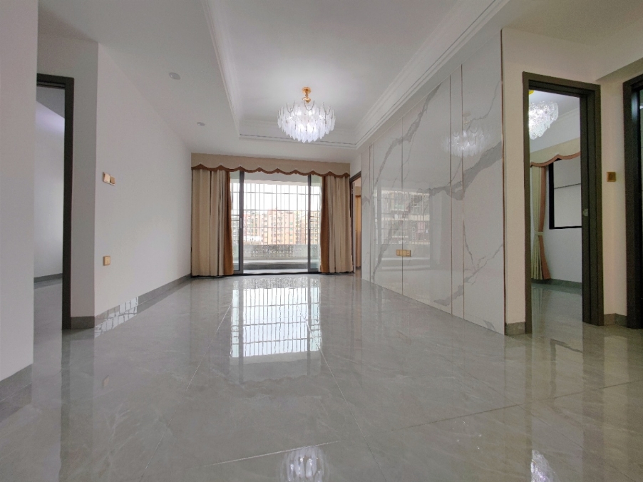 《幸福小筑》公明13号线长春北路站800米，精装原始三房户型，总价79.8万