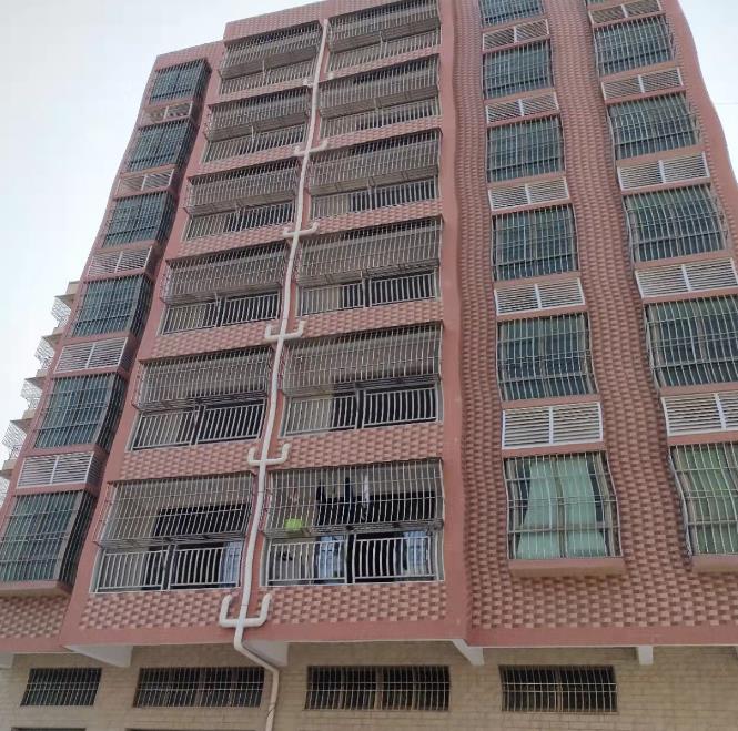 《东风7号》惠阳牧云溪谷旁，精装两房28.8万，三房33.8万起