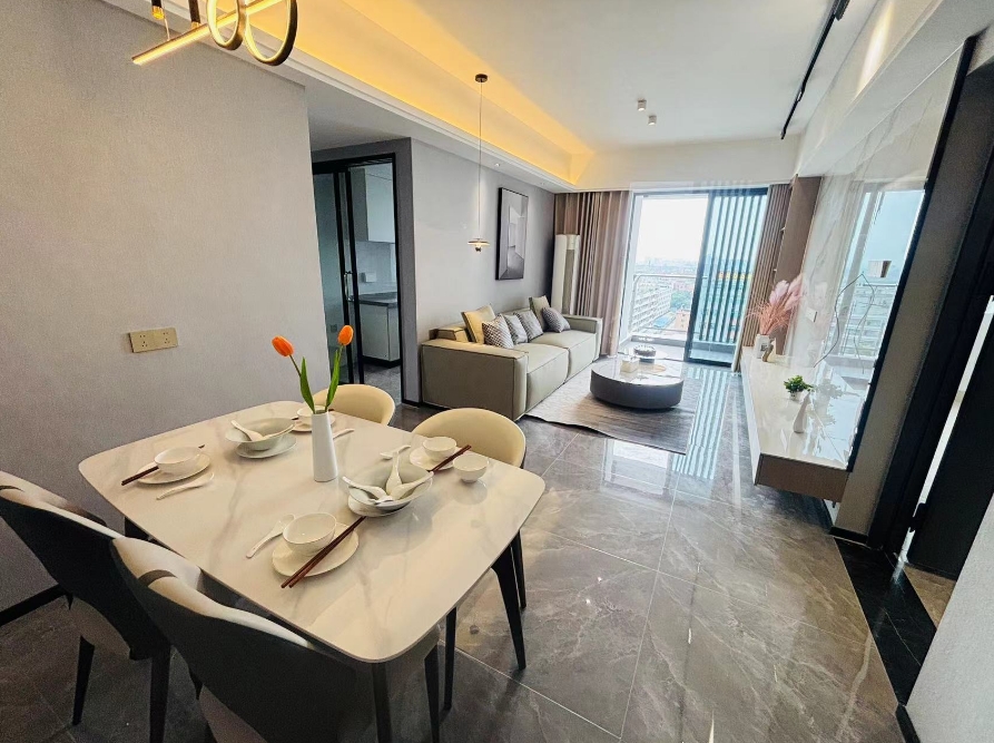 《颐景新城》东莞厚街大型统建楼，户户绿本，有地下停车场 分10年