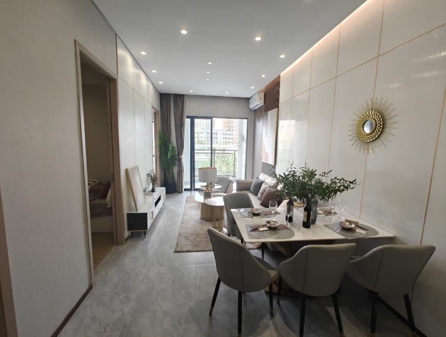 《新湖景花园》福永桥头地铁口4栋大型社区，有地下停车场 总价44万起