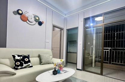 《公明中心城》公明6号线合水口地铁站附近，精装两房33.8万起，单间12.8万