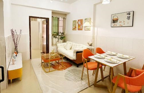 《龙华幸福城》三联公园旁，大型统建楼原始户型，总价46.8万起