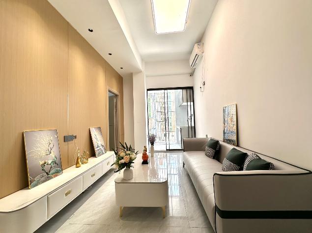 《上屋锦城》石岩上屋地铁口零距离，新楼盘原始户型 ，总价35.8万起